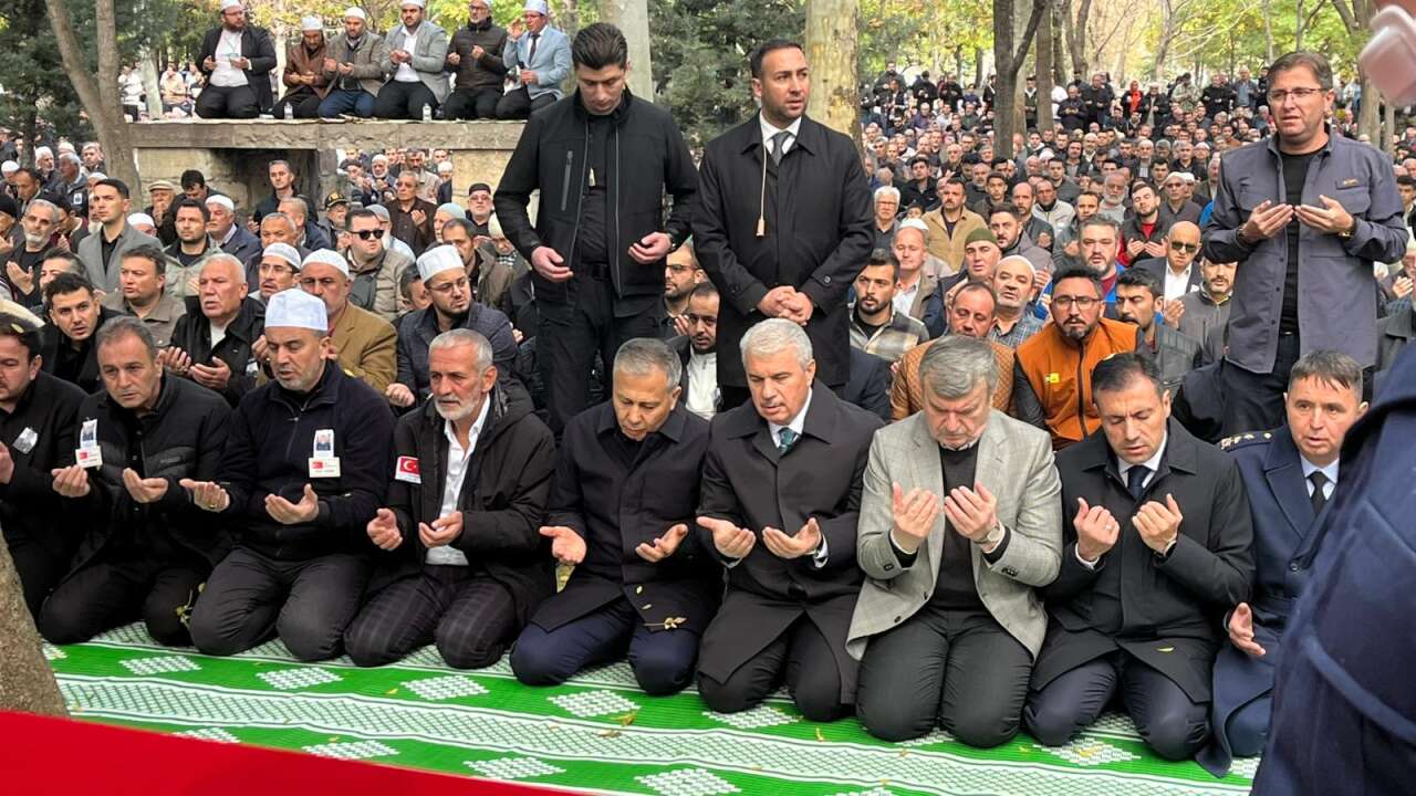 Konya’da şehit eşinden Ahmet Yasir Kuyucu’ya yürek yakan veda 28